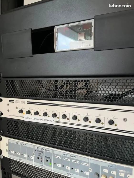 Commutateur audio broadcast RAMI SEL104