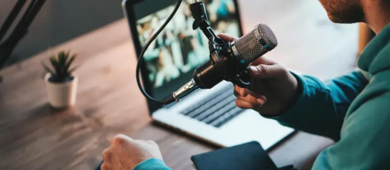 144 millions de podcasts écoutés en août selon Médiamétrie