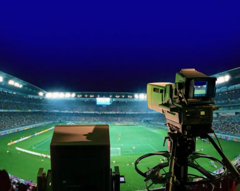 Pourquoi les radios d&Atilde;&copy;laissent les multiplex de foot