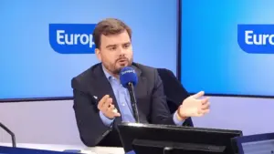 &laquo; Je ne peux plus me les entendre &raquo; : Face &agrave; Cauet sur Europe 1, Gauthier Bret recadre les artistes face &agrave; la d&eacute;tresse des commer&ccedil;ants