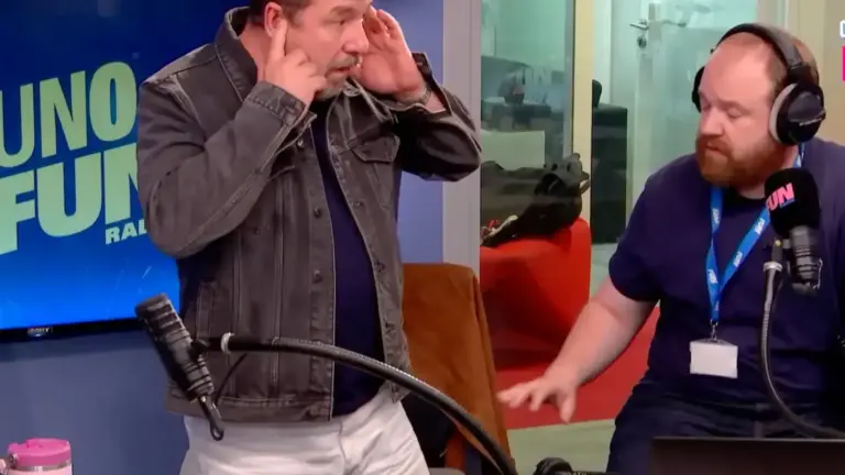Victime d'un violent choc sonore sur Fun Radio, Bruno Guillon rassure ses fans sur Instagram avec humour