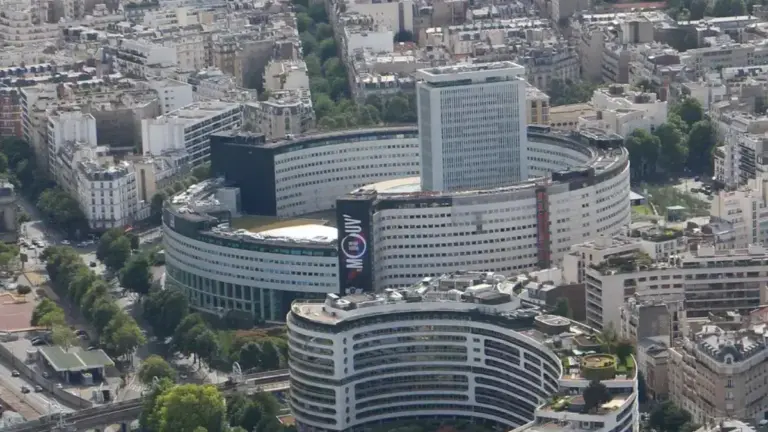 Radio France : augmentation du plafond publicitaire &agrave; 70 millions d'euros, col&egrave;re des radios priv&eacute;es